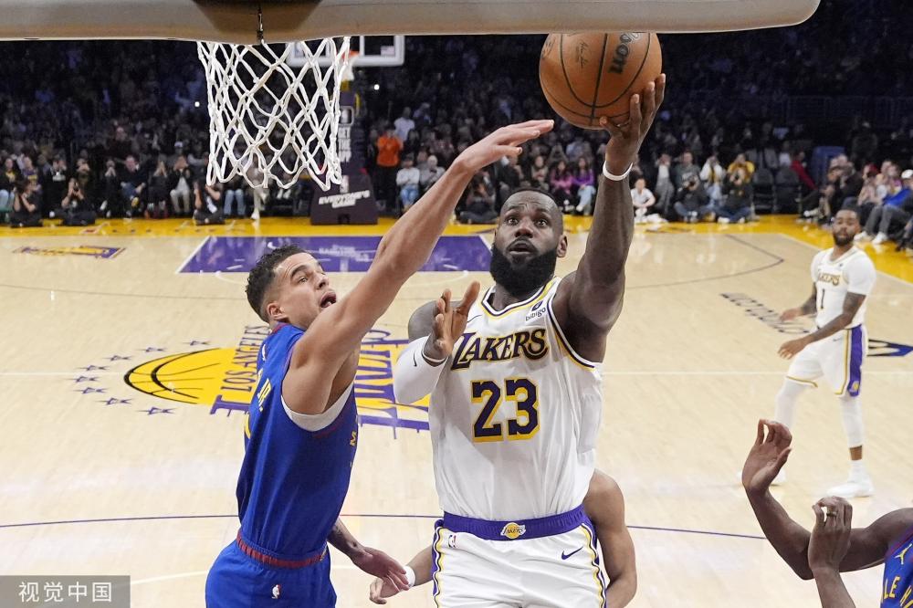 而这背后 而这背后